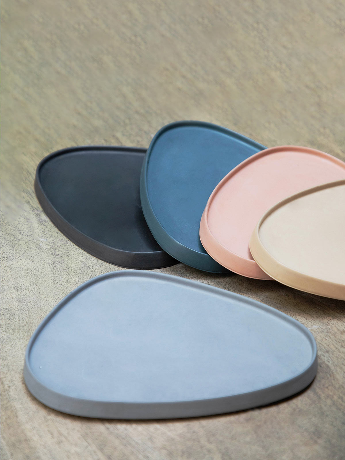 Charola Irregular Cemento