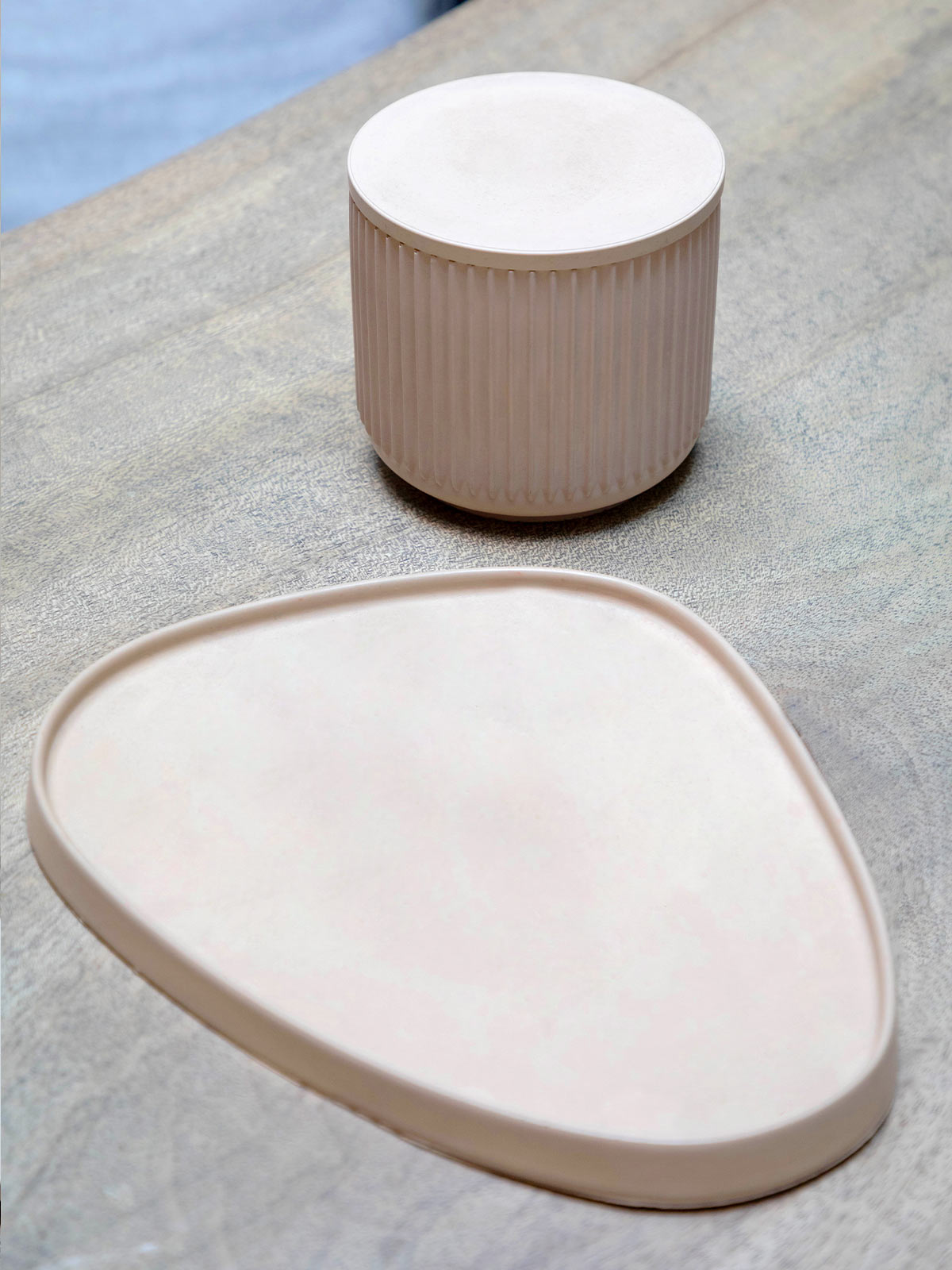 Charola Irregular Cemento